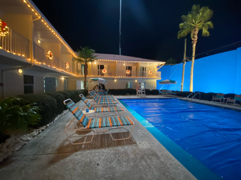 Exterior Holiday Inn Pool